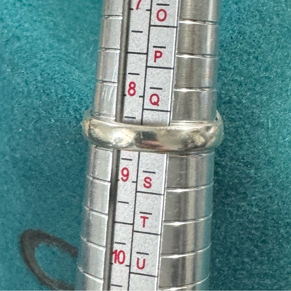 Moonstone and 925 Sterling Silver Ring - Picture 3 of 5